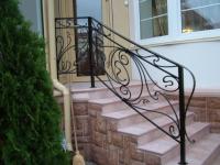 Уличные кованые перила